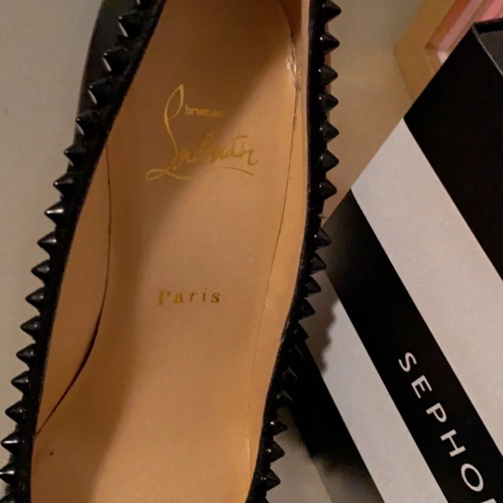 Christian Louboutin Spike Studs Patent - Picture 3 of 5